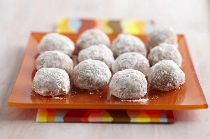 Mexican Chocolate Almond Cookies